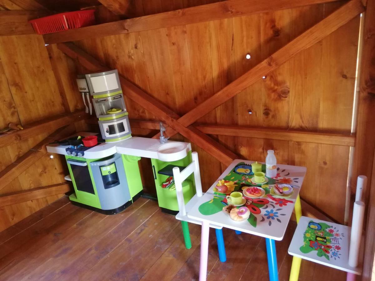רוקיטניצה נאד איז'רו Apartmany U Jirousu מראה חיצוני תמונה